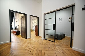 公寓 | 私人廚房 | 小冰箱、微波爐、爐台、鍋具/餐盤/廚房用品