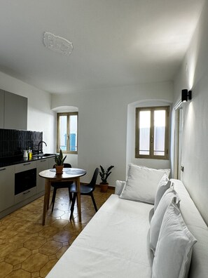 Interior - BordiLand B3 (Bordighera)