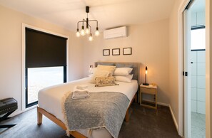 3 bedrooms, iron/ironing board, WiFi, bed sheets - Bundaleer Views (Halls Gap)