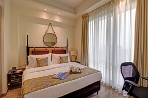 디럭스 스위트 | 1 개의 침실, 책상, 방음 설비, 무료 WiFi