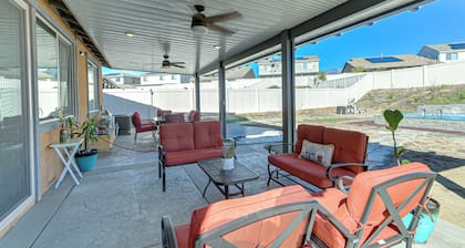 Luxe Beaumont Home w/ Private Pool!