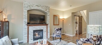 Hillsboro Vacation Rental ~ 19 Mi to Portland!