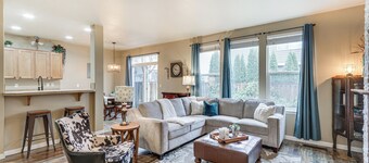 Hillsboro Vacation Rental ~ 19 Mi to Portland!