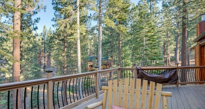 Close to Trails: Family-friendly Stateline Home!