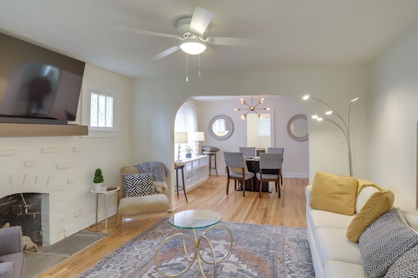 House (3 Bedrooms) | Interior - Corby Claddagh House ~ 1 Mi to Notre Dame! (South Bend)