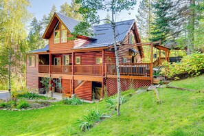 House (3 Bedrooms) | Front of property