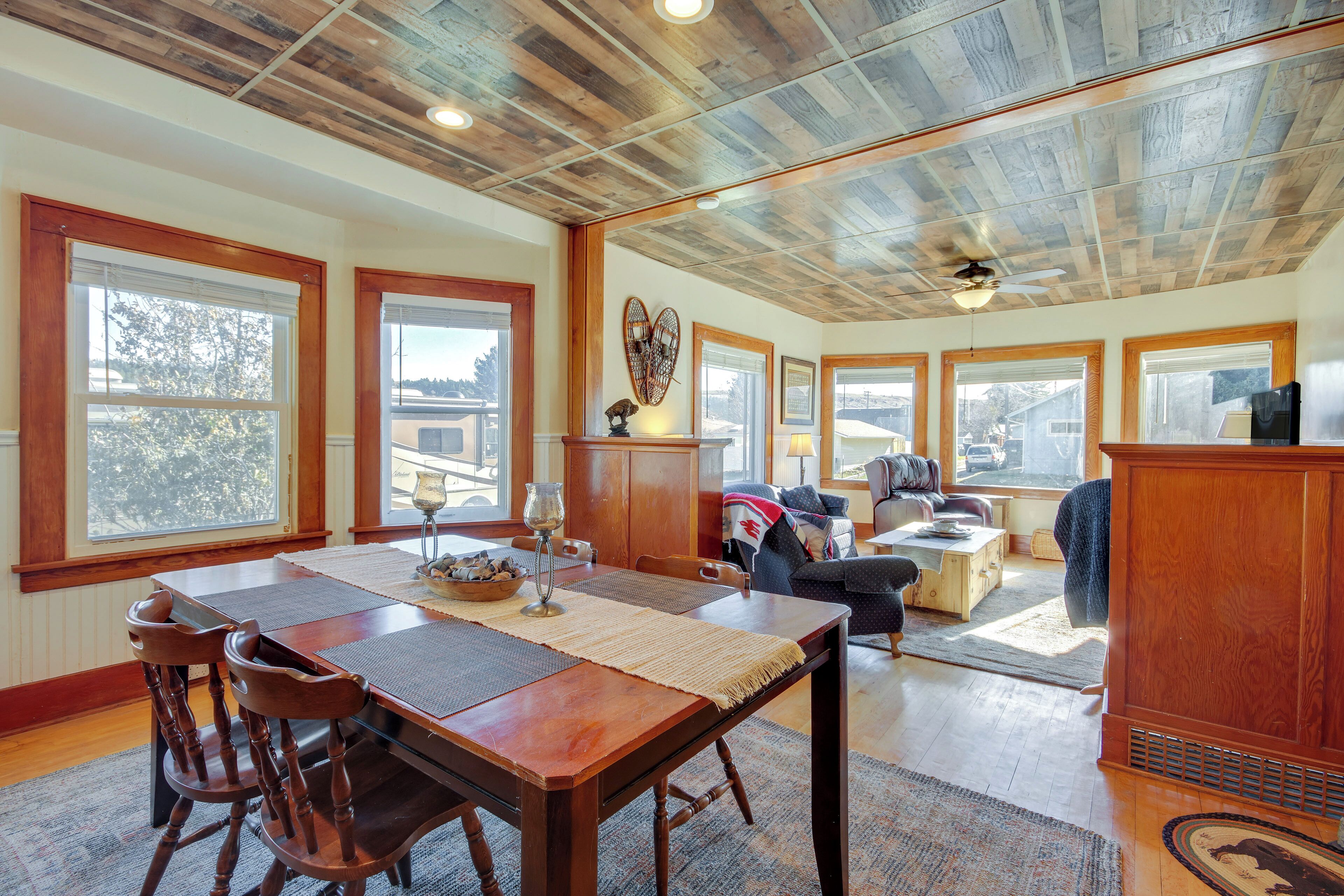 Casa (2 Bedrooms) | Interior