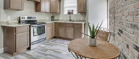 House (1 Bedroom) | Interior