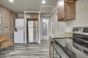 House (1 Bedroom) | Interior