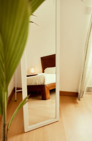 5 Schlafzimmer, Bügeleisen/Bügelbrett, Reisekinderbett, kostenloses WLAN