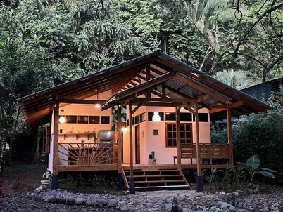 Casa Palmas-Brand New Home in Punta Banco