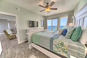 2 bedrooms, free WiFi - Unit 2304 2 Bedroom Condo by RedAwning (Panama City Beach)