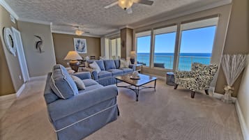 Condo, 2 Bedrooms | Living area | Smart TV