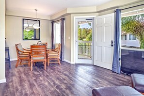 Dining - Ko Olina Fairways #4e 3 Bedroom Townhouse by RedAwning (Kapolei)