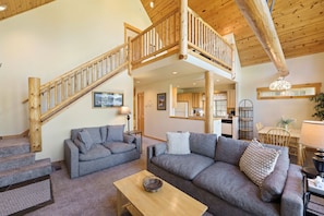 House, 2 Bedrooms | Living area