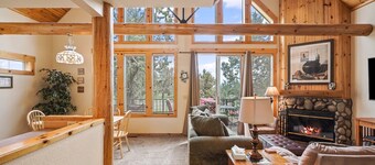 Wren 2 Bedroom Home by RedAwning