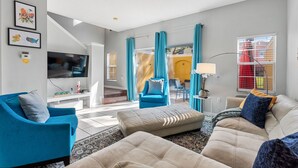 Townhouse, 3 kamar tidur | Area keluarga | Smart TV