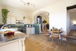 Private kitchen - Country house Málaga sea views (Málaga)
