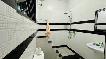 Jetted bath, hair dryer, towels, soap