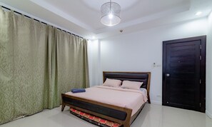 2 bedrooms, WiFi, bed sheets
