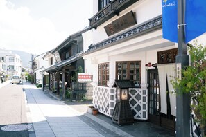 Façade de l’hébergement