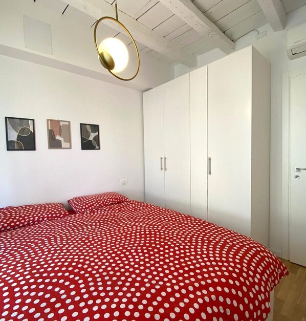 Appartement de base | 1 chambre, accès au Wi-Fi (inclus)