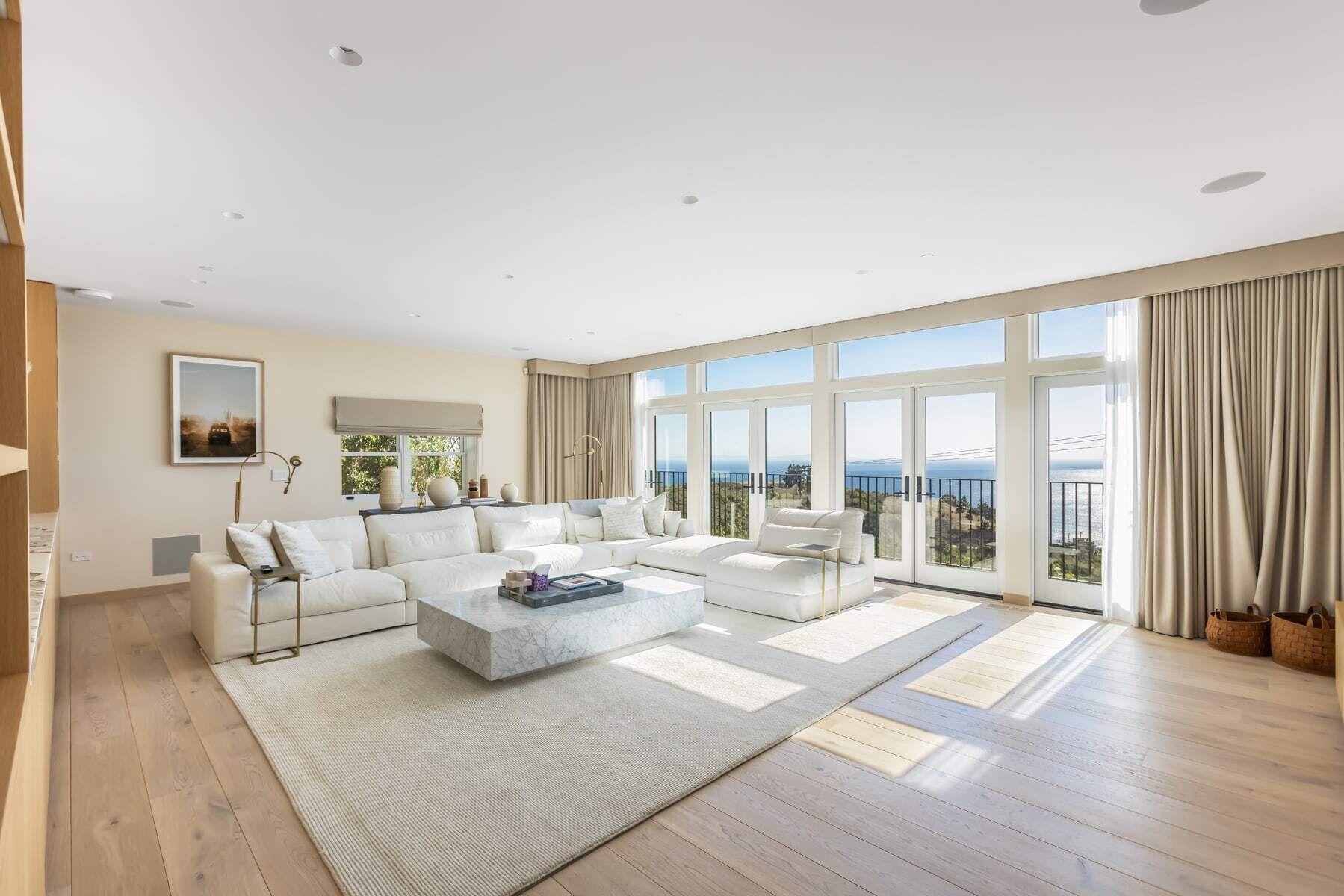 Entire Malibu Estate, 2 Hot Tubs, Guest House
