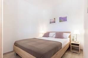 House, 4 Bedrooms, Accessible, Smoking | 4 bedrooms