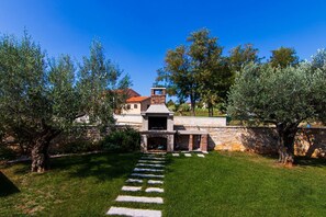 Jardines del alojamiento