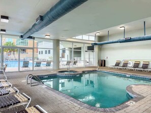 Piscine couverte, piscine chauffée