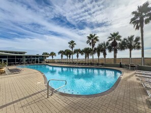 Piscine couverte, piscine chauffée