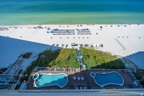 Pool - Beautiful Beach Front Seychelles 1104 in PCB Sleeps 6! (Panama City)