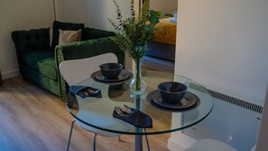 TV - The Heart Media City Uk (Salford)