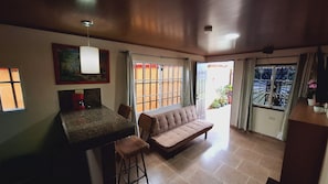 Deluxe-Apartment | Blick auf die Straße