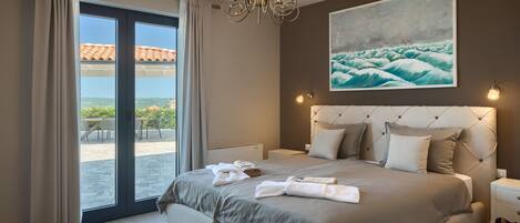 4 habitaciones, tabla de planchar con plancha y wifi gratis