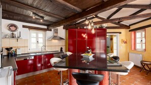 Fridge, microwave, oven, dishwasher - Villa Karim by Villas Guide (Porec)