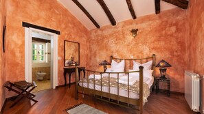 3 bedrooms, iron/ironing board, free WiFi, bed sheets - Villa Karim by Villas Guide (Porec)