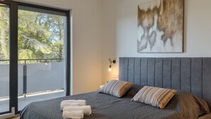 2 chambres, fer et planche à repasser, accès au Wi-Fi (inclus)