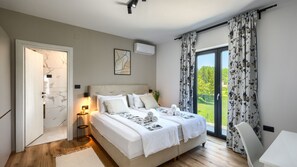 4 Schlafzimmer, Bügeleisen/Bügelbrett, kostenloses WLAN, Bettwäsche