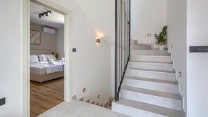 Interior - Villa Nona by Villas Guide (Kringa)