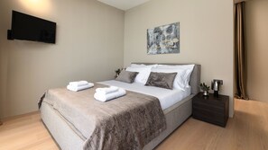 5 bedrooms, iron/ironing board, free WiFi, bed sheets - Villa Aruna by Villas Guide (Pula)