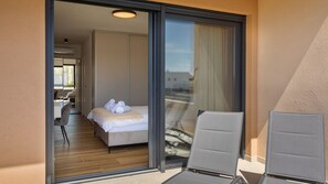 4 habitaciones, tabla de planchar con plancha y wifi gratis 