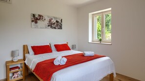 2 bedrooms, iron/ironing board, free WiFi, bed sheets - Villa Casa Mavretici by Villas Guide (Livade)