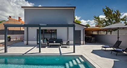 Villa Ana by Villas Guide