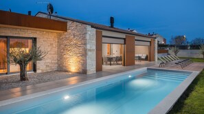 Pool - Villa Oliba by Villas Guide (Bale)