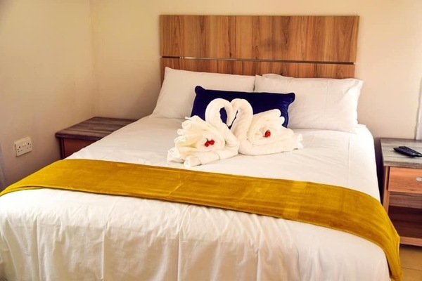 Standard Room | 1 bedroom, iron/ironing board, WiFi (free)