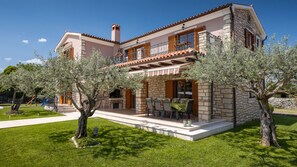 Exterior - Villa Marijanin Vrt by Villas Guide (Radetici)