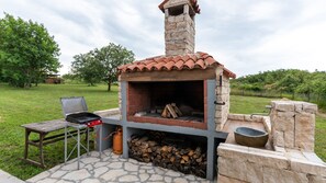 Property grounds - Villa Bibali Istra by Villas Guide (Bibali)