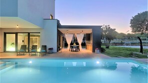 Pool - Villa Hedone by Villas Guide (Rakalj)