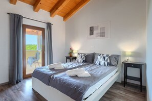 4 Schlafzimmer, Bügeleisen/Bügelbrett, kostenloses WLAN, Bettwäsche